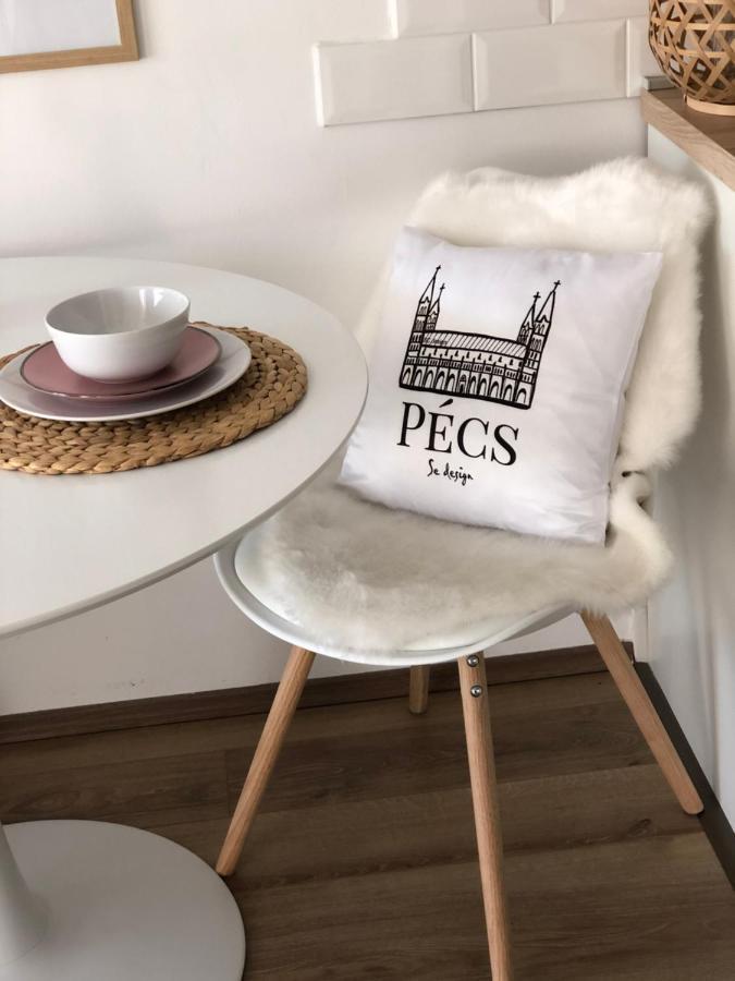 Sc Design Home Apartman Pécs Buitenkant foto